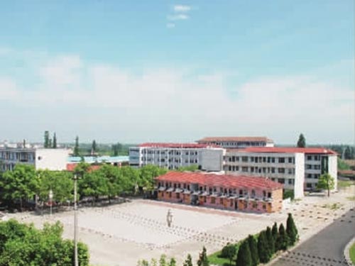 常德西湖第一中学
